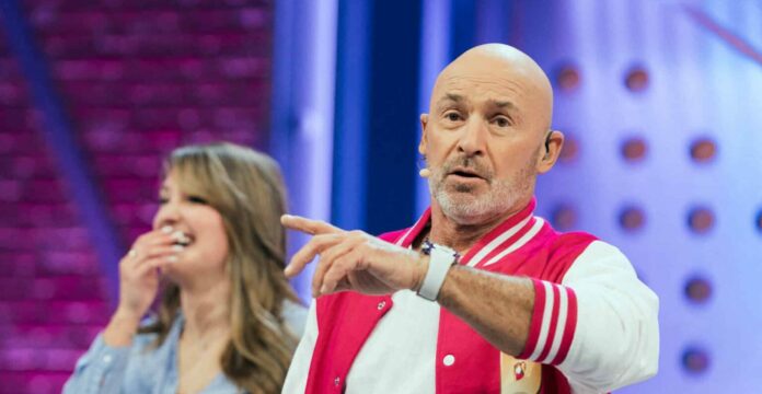 Recording of The Show Le Bigdil - Paris